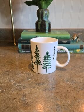 Starbucks 2015 Mug White With Green Trees 12 Oz